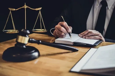 Lai & Turner Law Firm PLLC | Criminal Defense, Immigration, and Family Lawyers